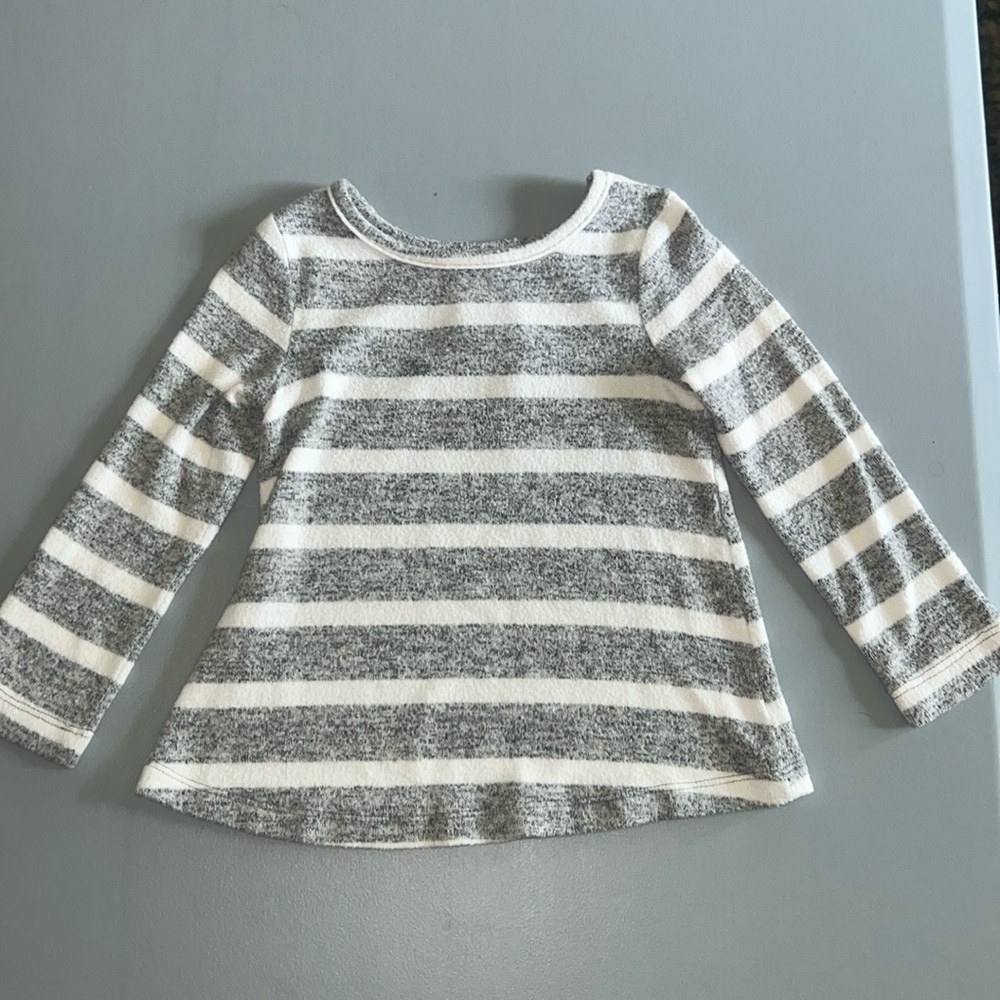 New York Laundry Baby Gray & White Soft Stripe Long Sleeve Top Size 3T